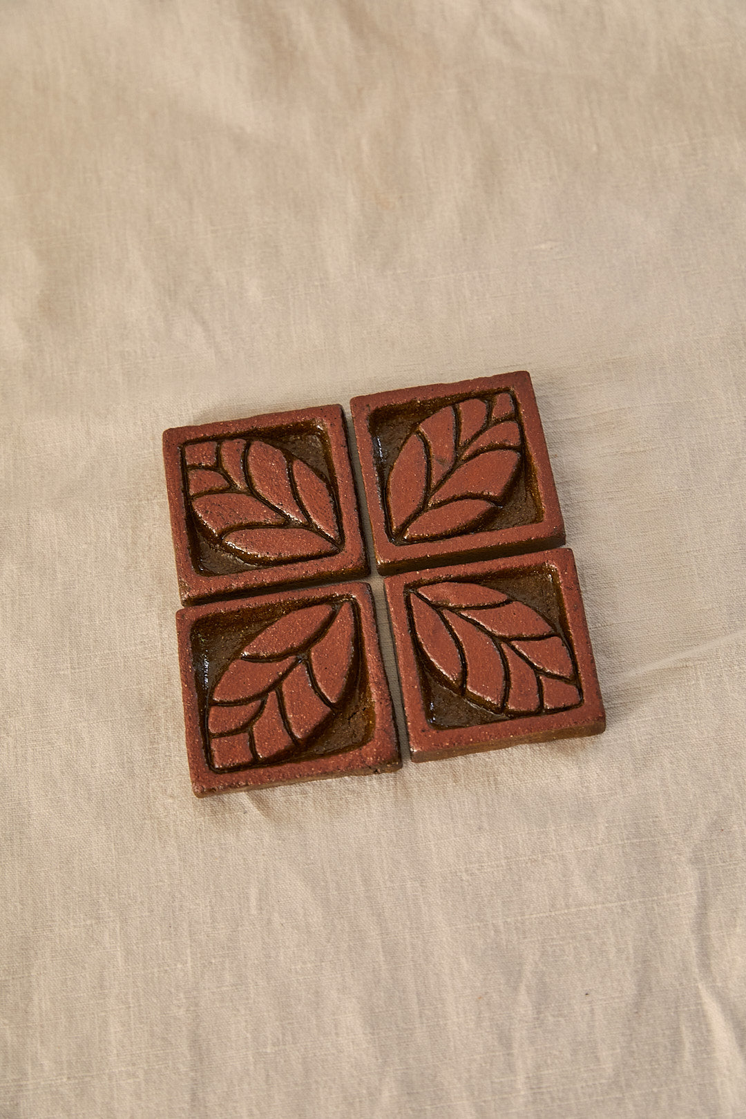 Leaf Tiles Set
