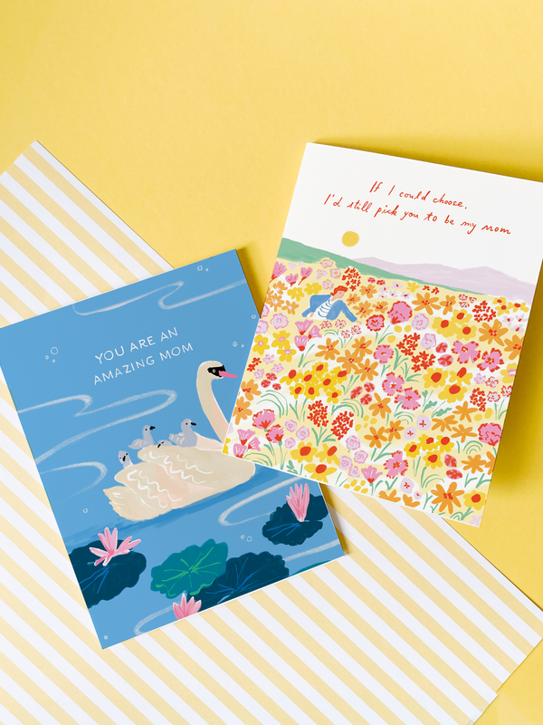 Picking Mom – Sweet and Love Greeting Card for Moms